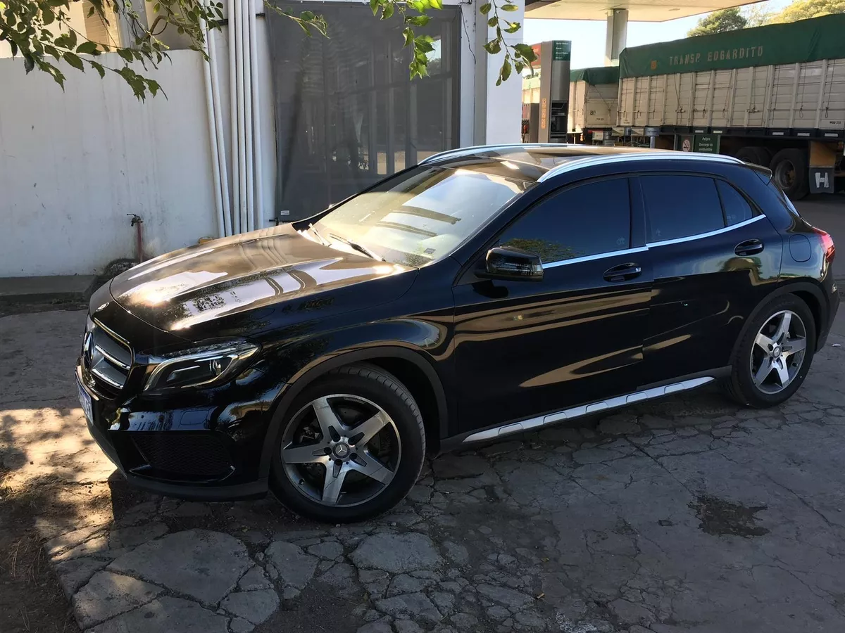 Mercedes Benz Clase GLA 250 1.6 AMG 211 cv