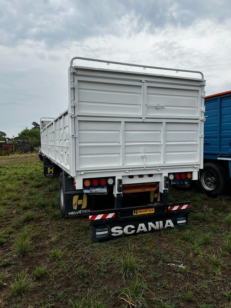 Acoplado Helvetica Baranda Volcable