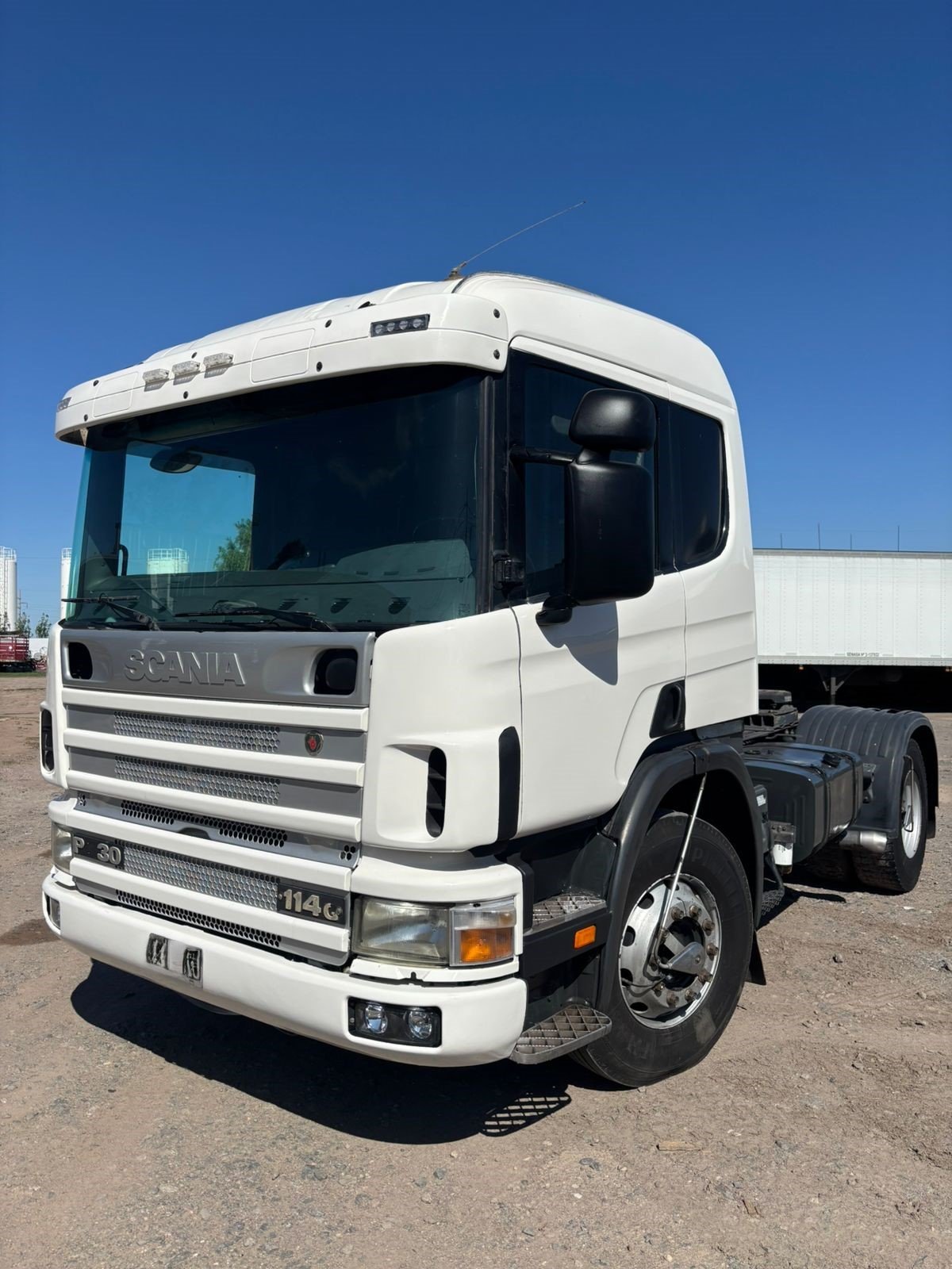 Scania P 330 tractor 4×2