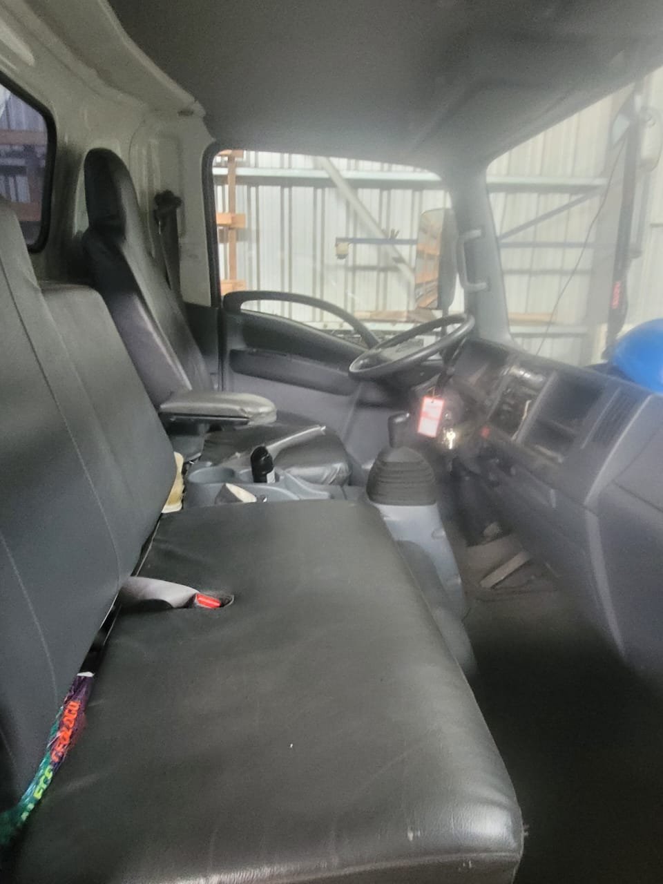 Isuzu NPR75 L Cabina Simple