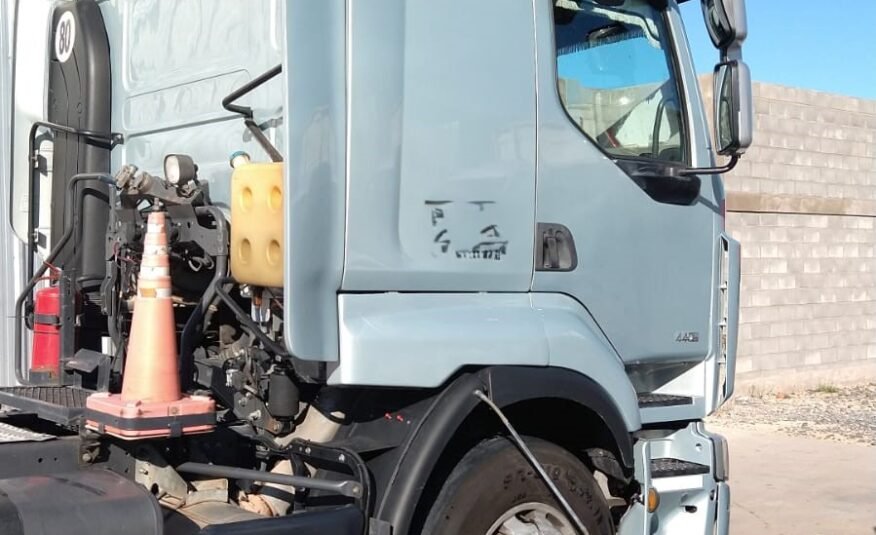 Renault 440 tractor 6×2