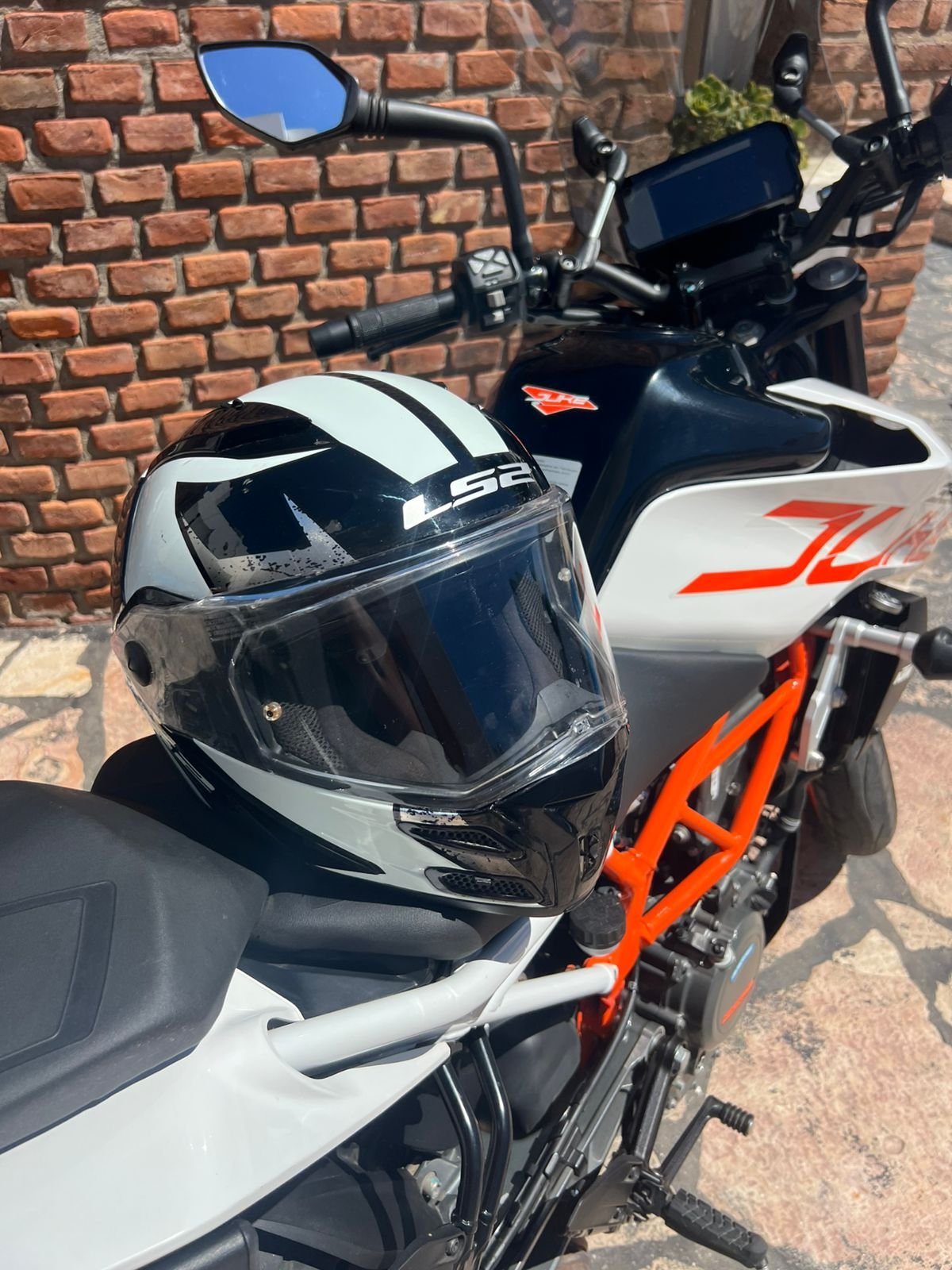 KTM DUKE 390