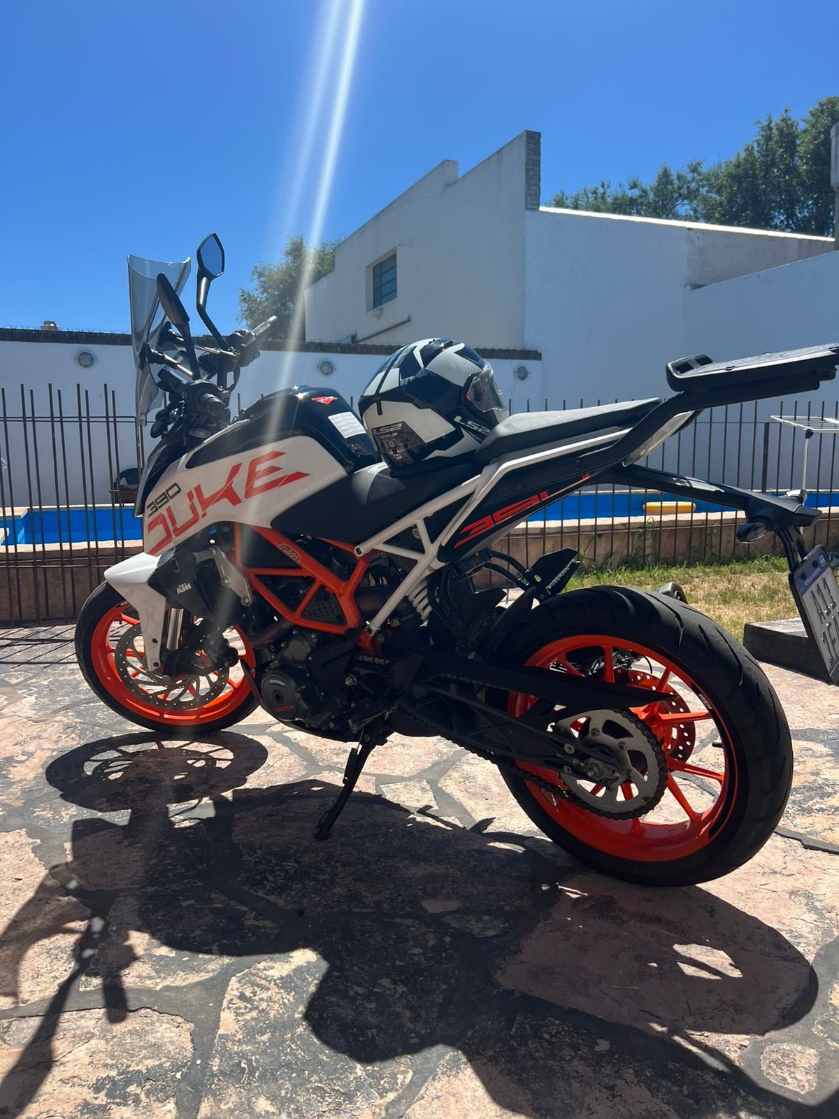 KTM DUKE 390