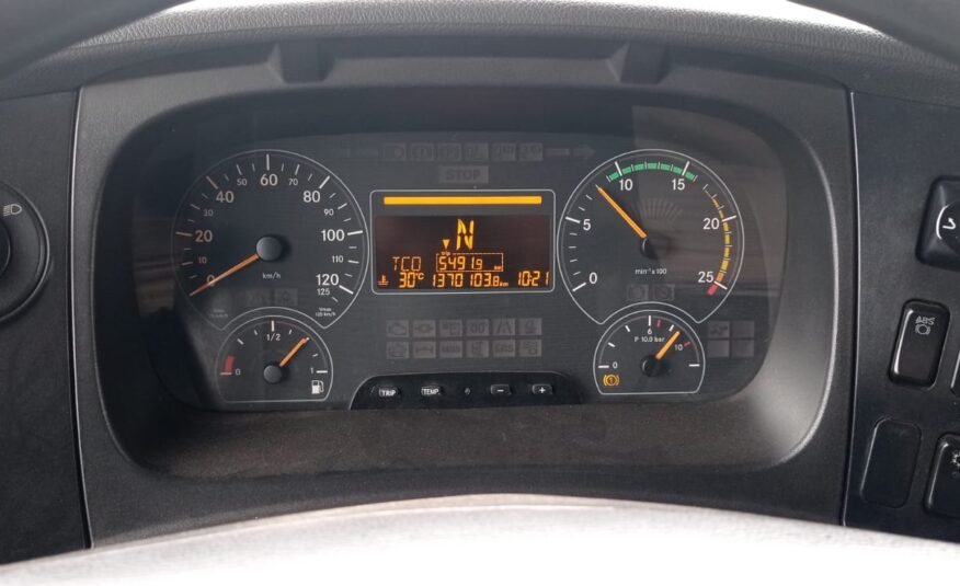 Mercedes Benz Axor 2040 tractor 6×2