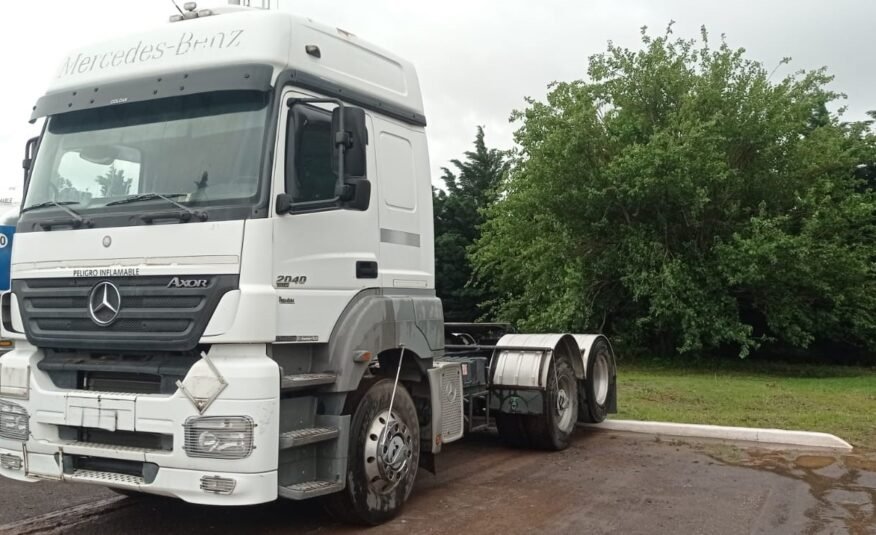 Mercedes Benz Axor 2040 tractor 6×2