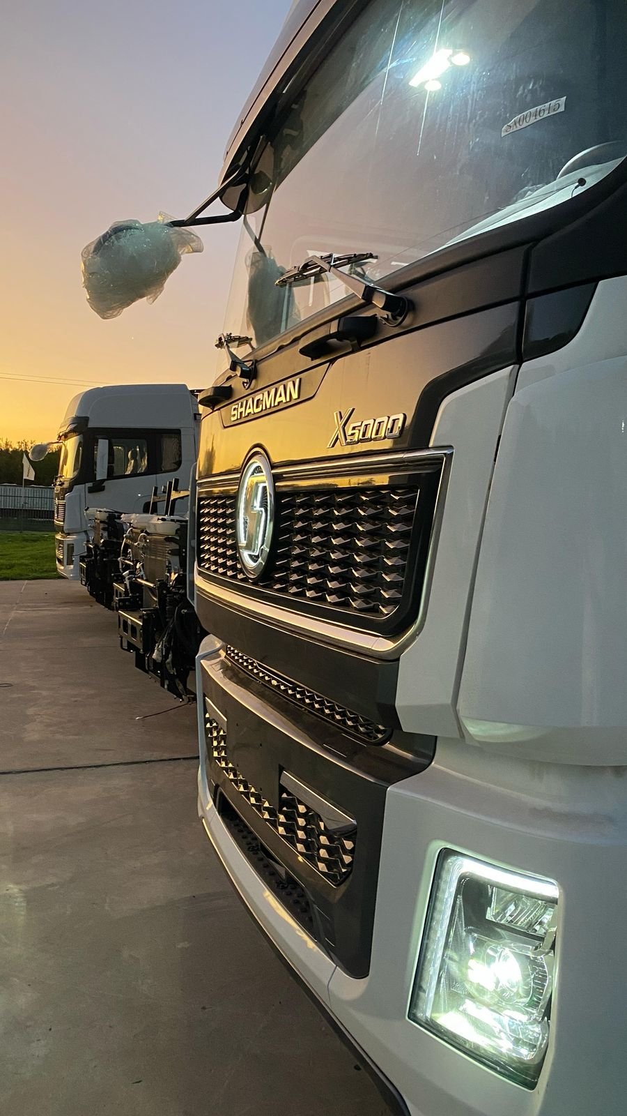 SHACMAN X 5000