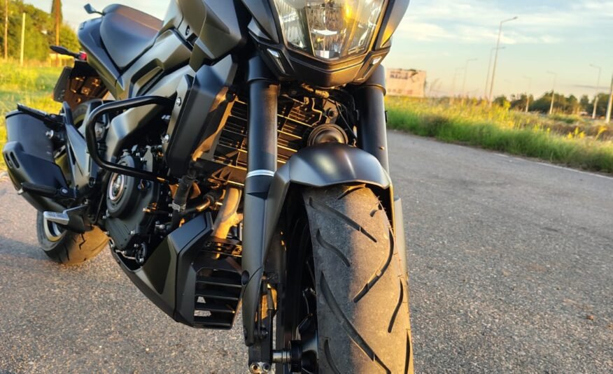 BAJAJ DOMINAR 400