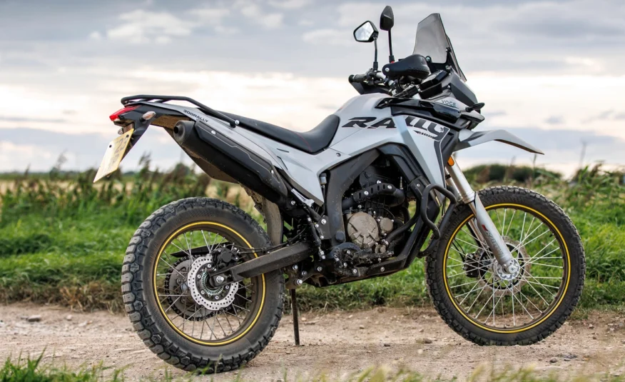 VOGE 300 RALLY