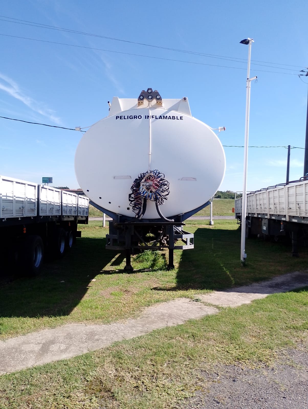 SEMIRREMOLQUE MILEI 1+1 TANQUE