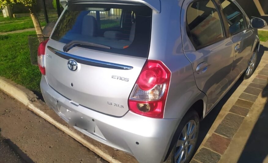 Toyota Etios XLS A/T