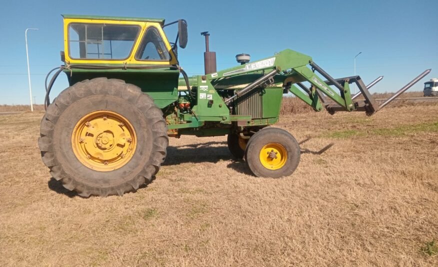 Tractor john deere 4420