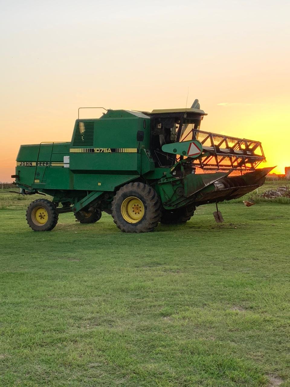 Cosechadora john deere 1075 A