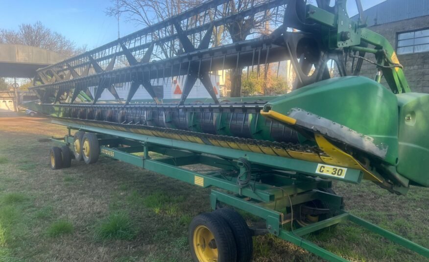 Platafroma john deere 630F