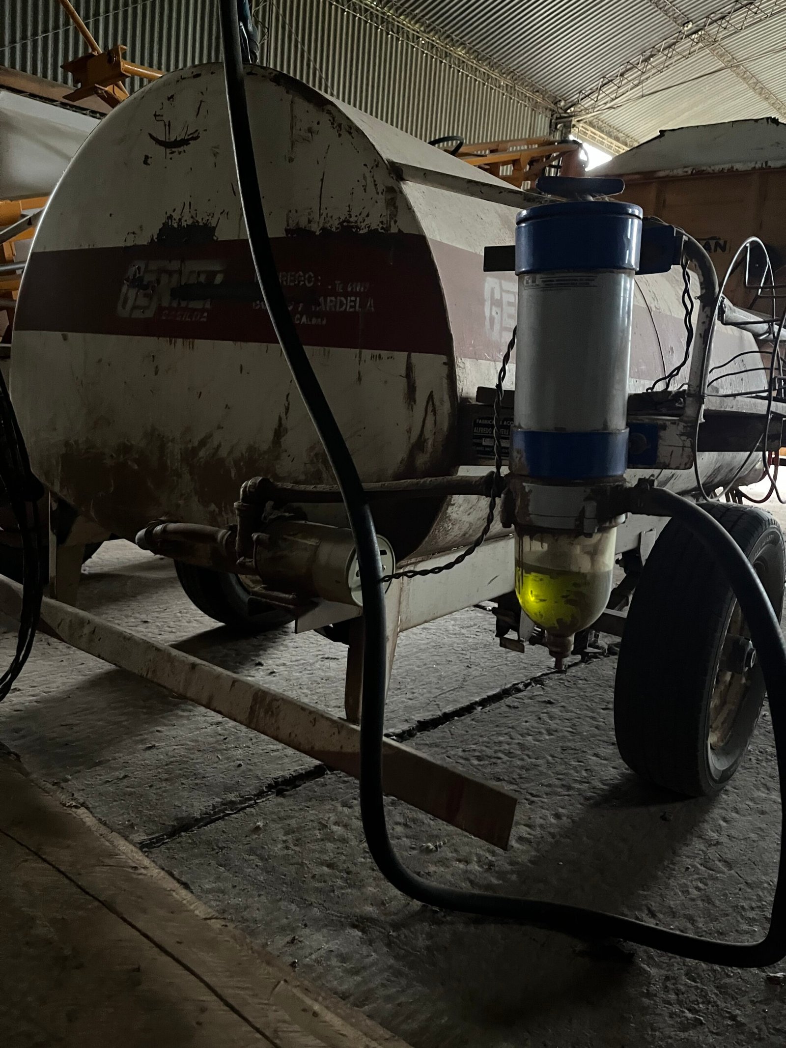 Cisterna de 1500 lts. conec