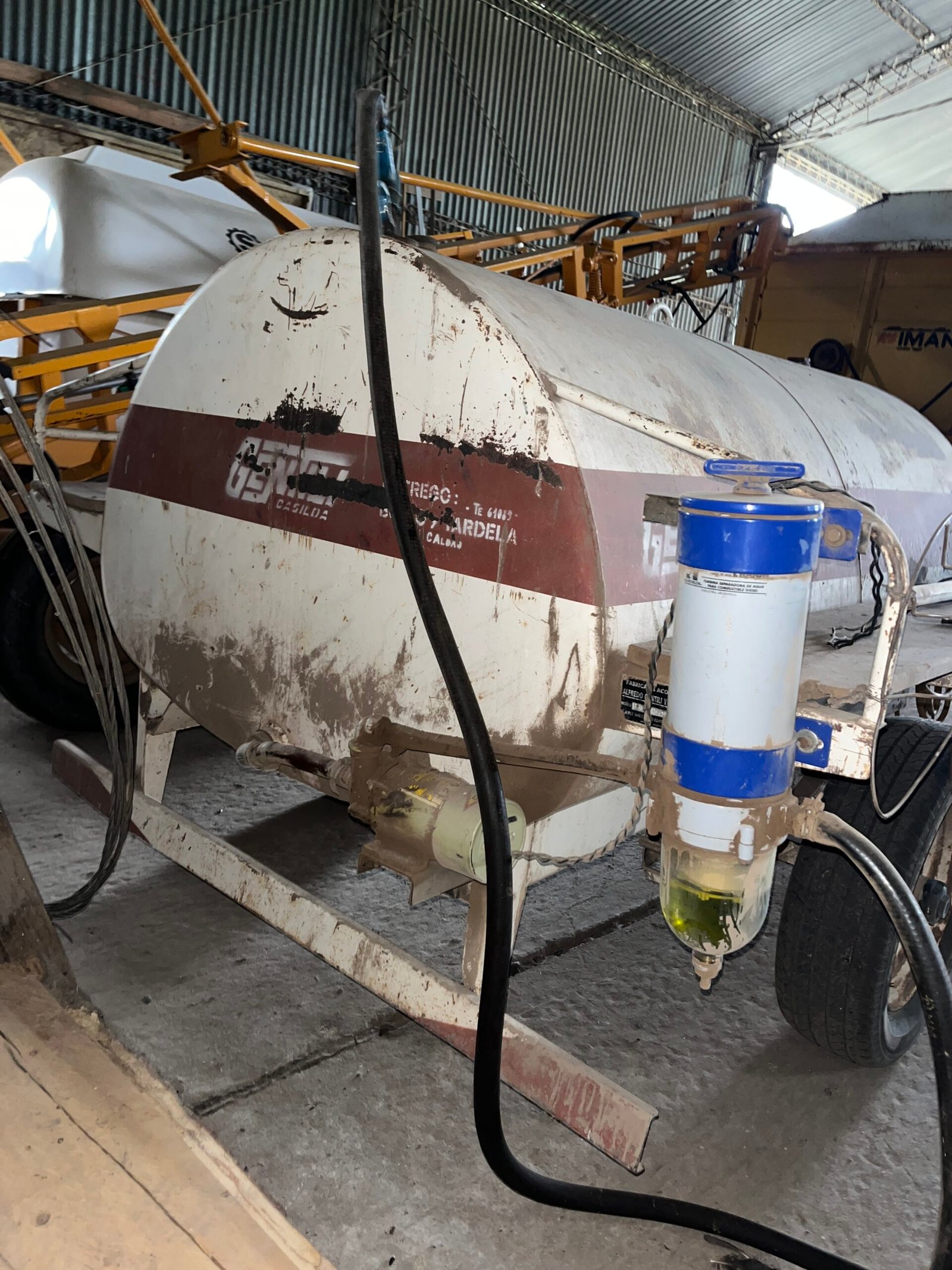 Cisterna de 1500 lts. conec