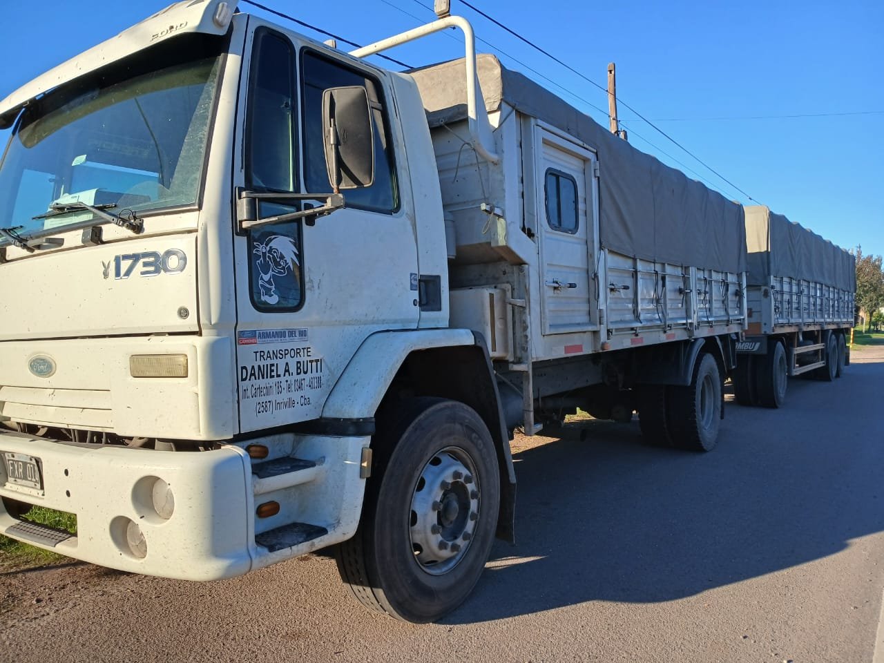 Ford cargo 1730 enganchado acoplado ombu