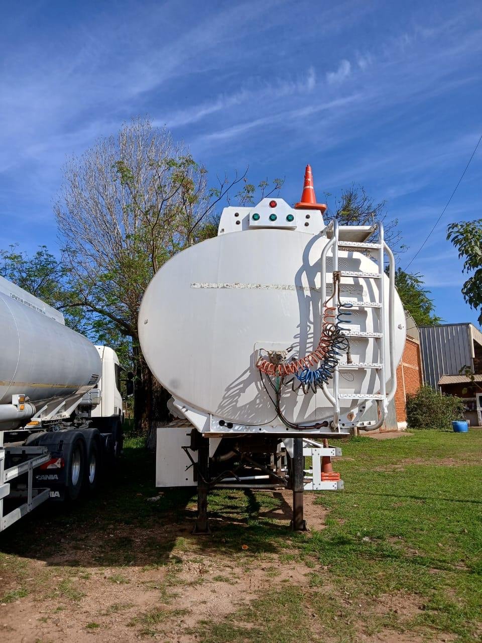 Tanque cisterna marca heil