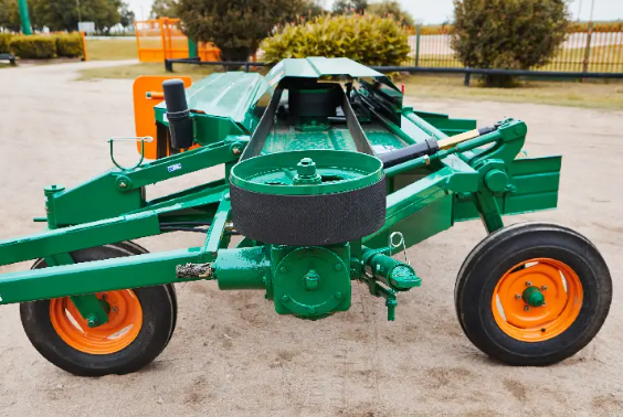 Desmalezadora Hileradora – DH 3000 AGROMEC