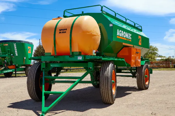 Acoplado Tanque 5000 LTS AGROMEC